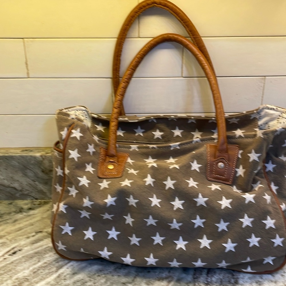 Beautiful Myra handbag!